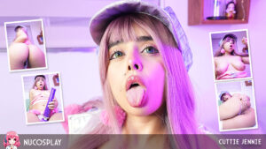 Busty Hottie Cuttie Jennie Puts Something In Her Booty